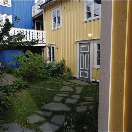 Sjarmerende Historisk Leilighet Midt I Tromsø Kültér fotó